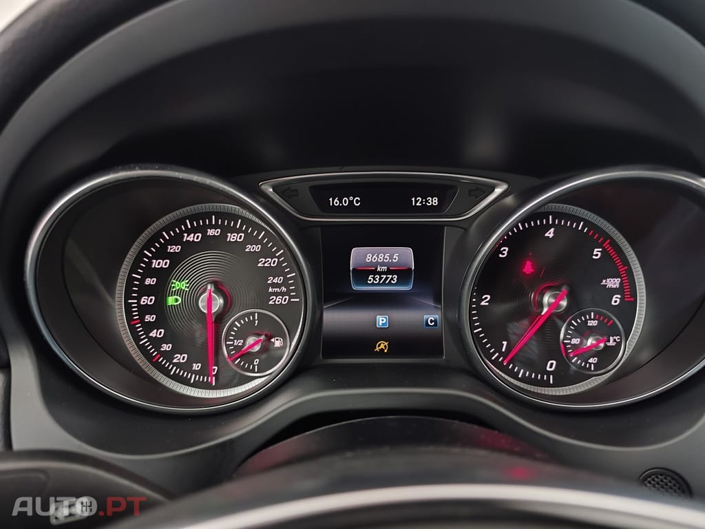 Mercedes-Benz CLA 180 d AMG Line