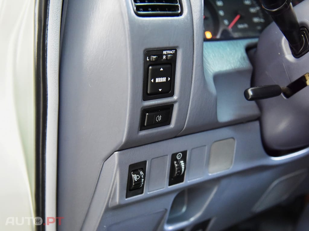 Toyota Land Cruiser 3.0 TD Pack 2