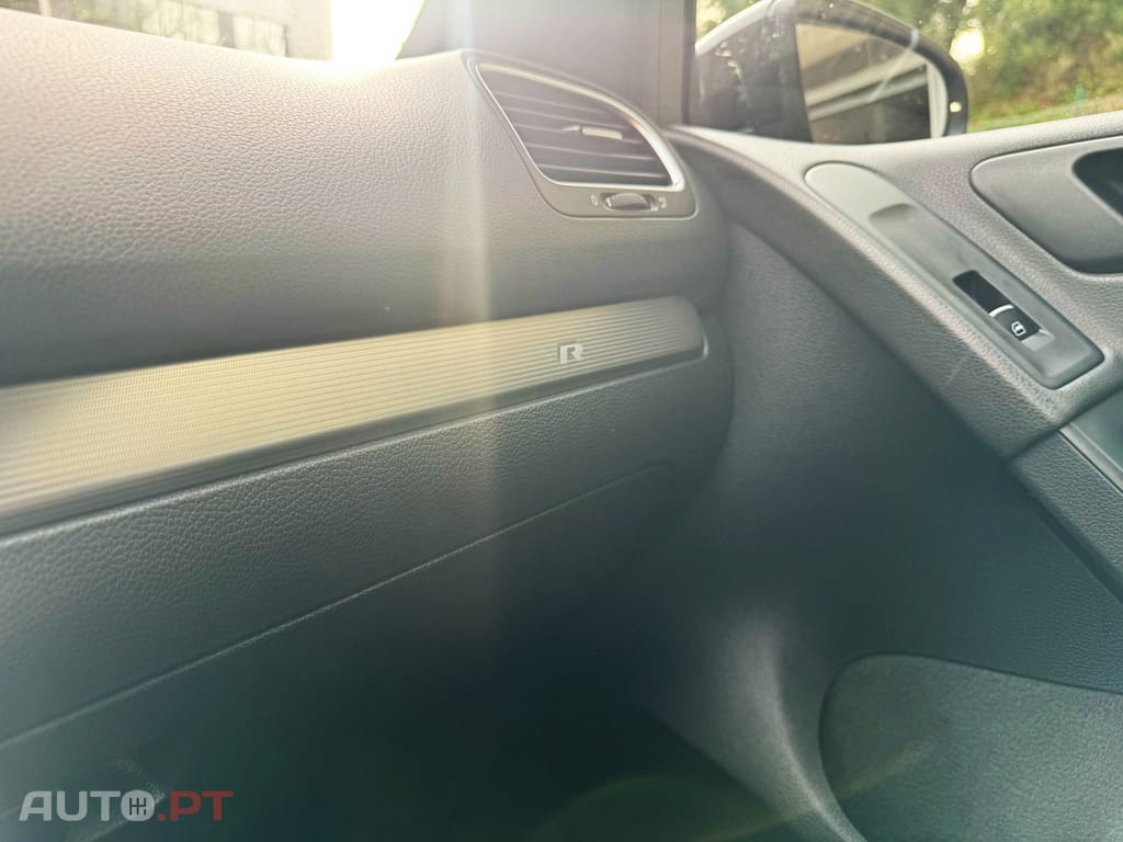 Volkswagen Golf 2.0 TSi R20 DSG