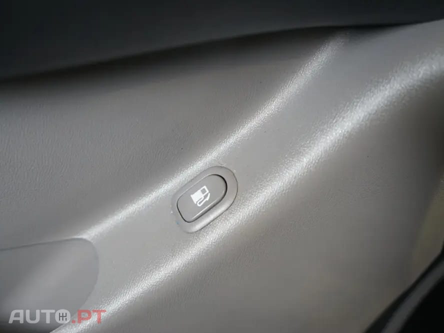 Hyundai H-1 2.5 CRDi Travel Comfort