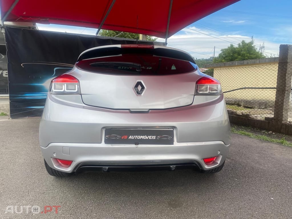 Renault Mégane Coupe GT- LINE 1.6 DCI 130 CV
