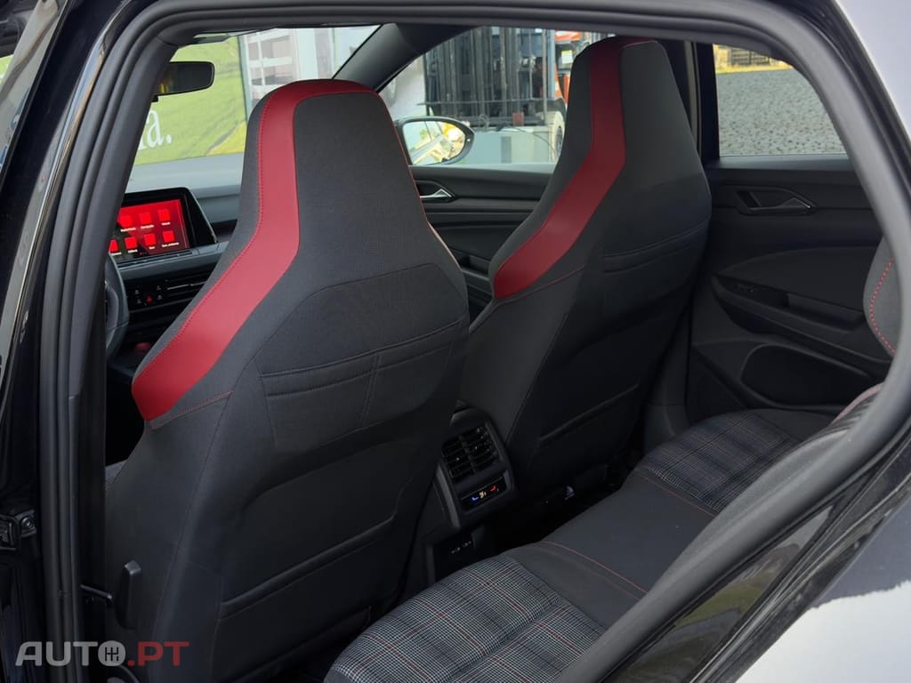 Volkswagen Golf VW Golf 2.0 TSI GTI DSG Performance