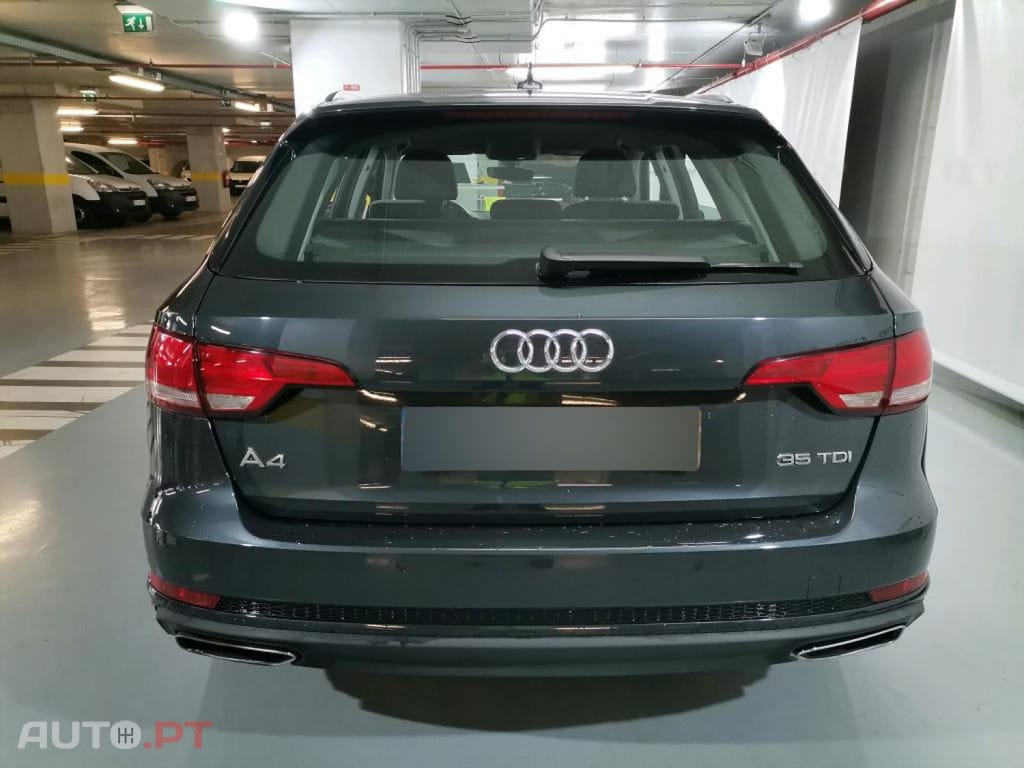 Audi A4 Avant 35 TDI S tronic