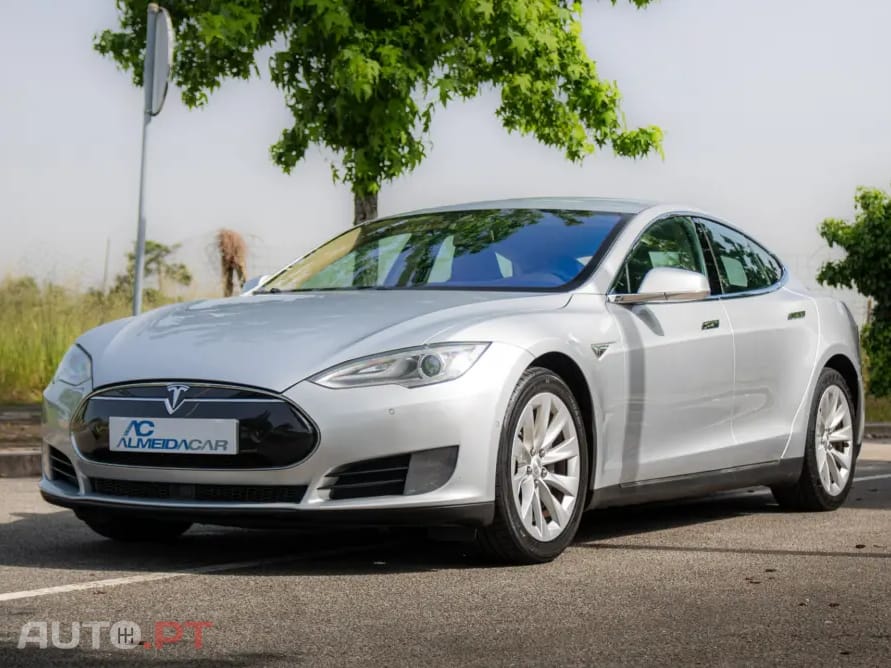 Tesla Model S 70D AWD