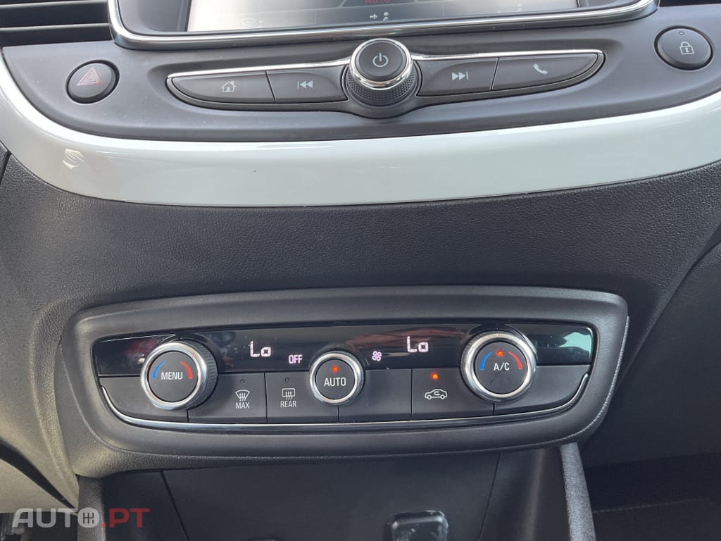 Opel Crossland 1.2 T Design & Tech