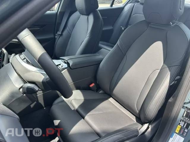 BMW i5 eDrive40