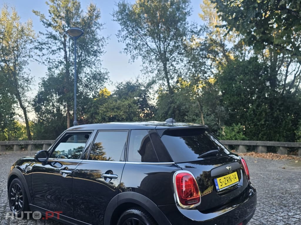 MINI Cooper D