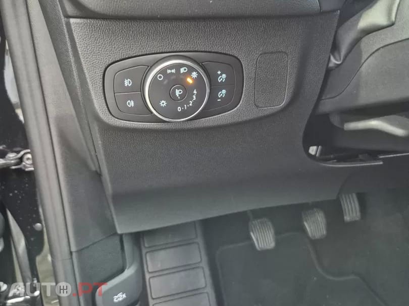 Ford Focus SW 1.0 EcoBoost MHEV ST-Line