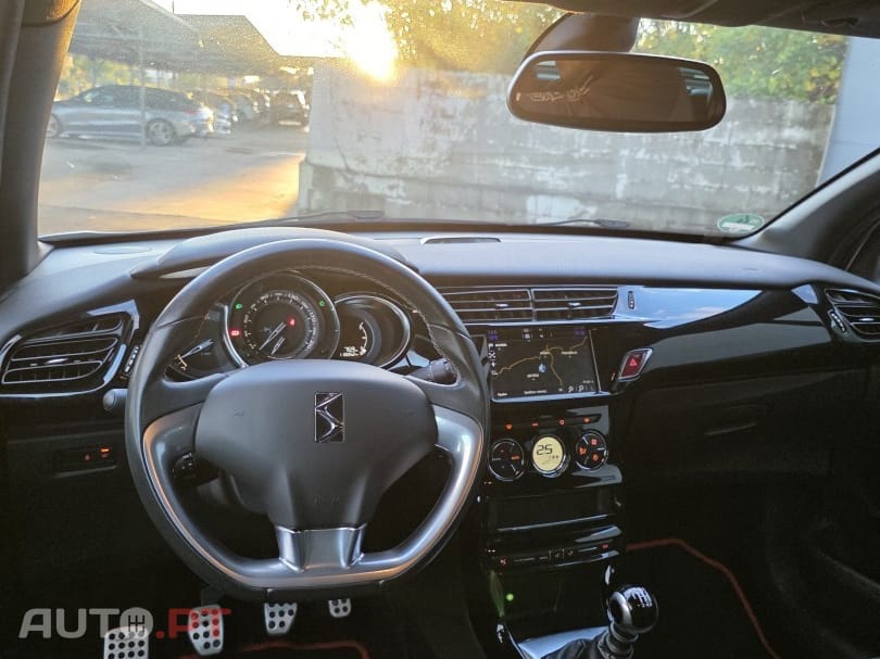 Citroen DS3 1.6 BlueHDi Sport Chic