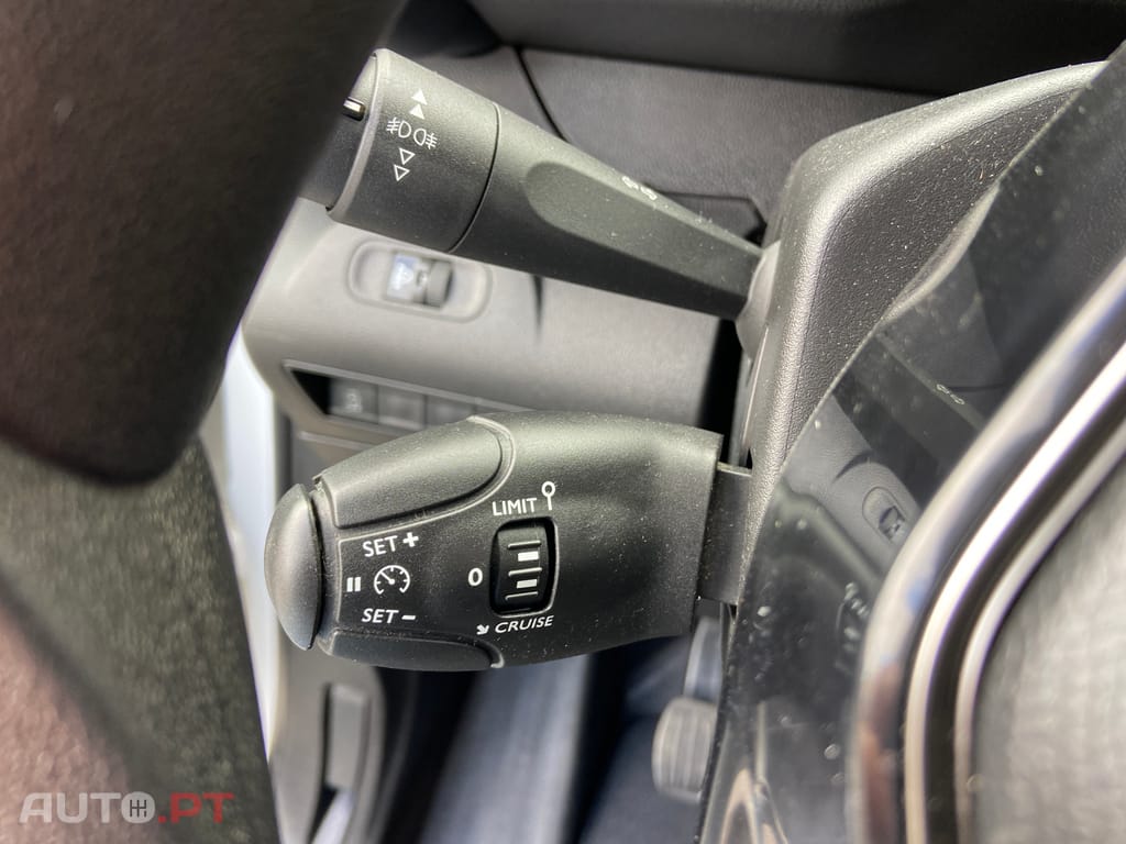 Peugeot Partner 1.6 HDI L1  100cv Carplay  Nacional