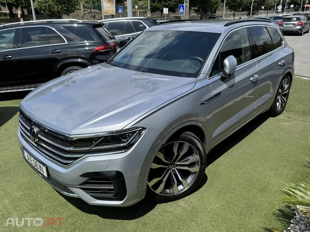 Volkswagen Touareg 3.0 TDI V6 R-Line