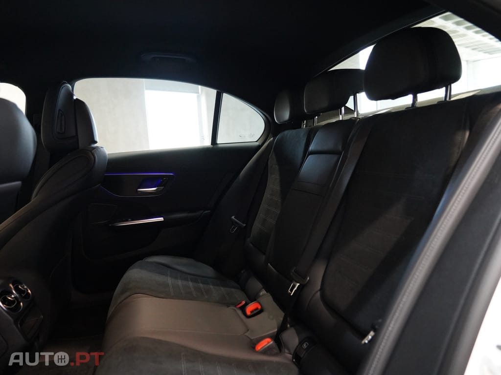 Mercedes-Benz C 300 d AMG Line