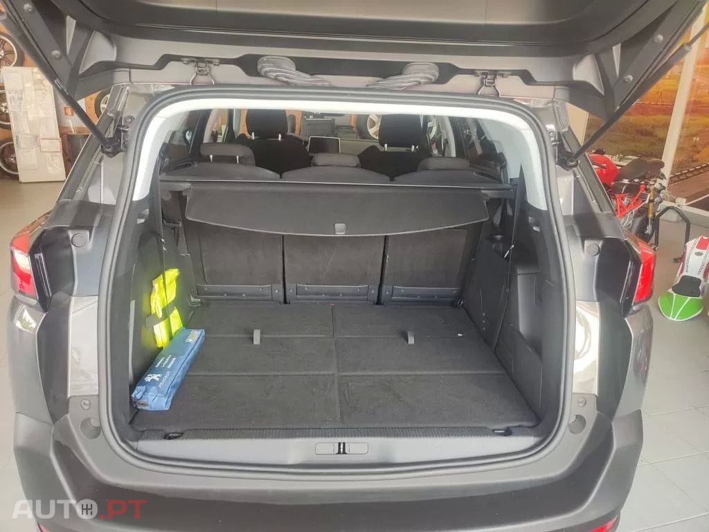 Peugeot 5008 1.6 BlueHDi Style EAT6