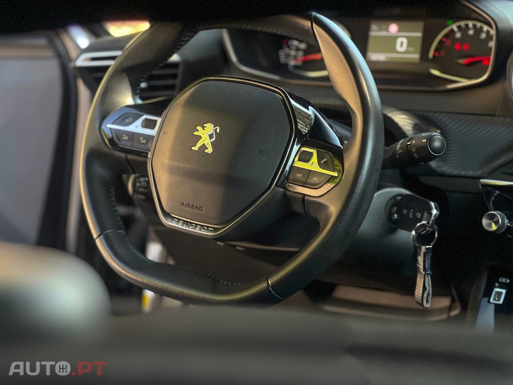 Peugeot 2008 Active Pack