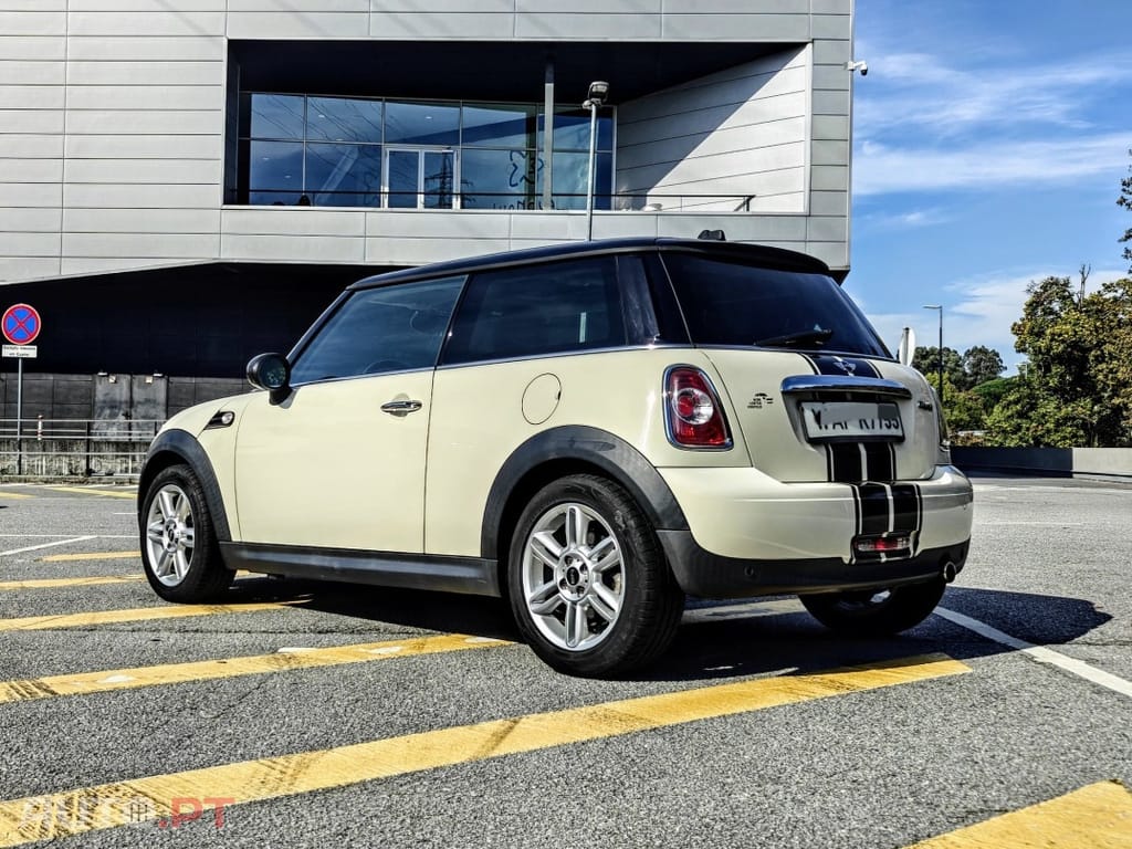MINI Cooper Cooper Baker Street
