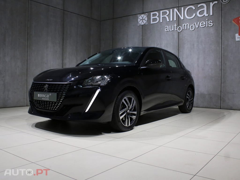 Peugeot 208 PureTech 100 EAT8 Active