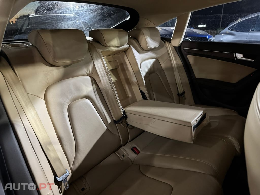 Audi A5 2.0 TDI Multitronic S-line