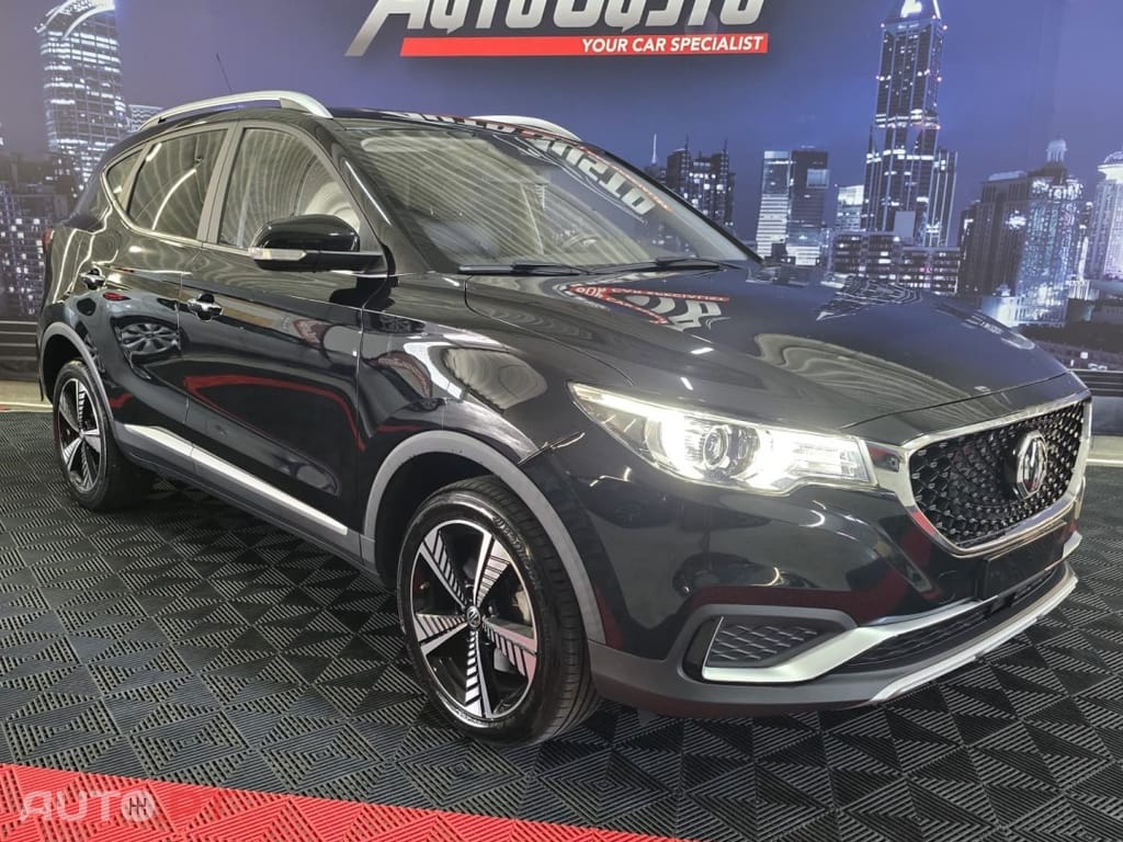 MG ZS EV 44.5 kWh Luxury