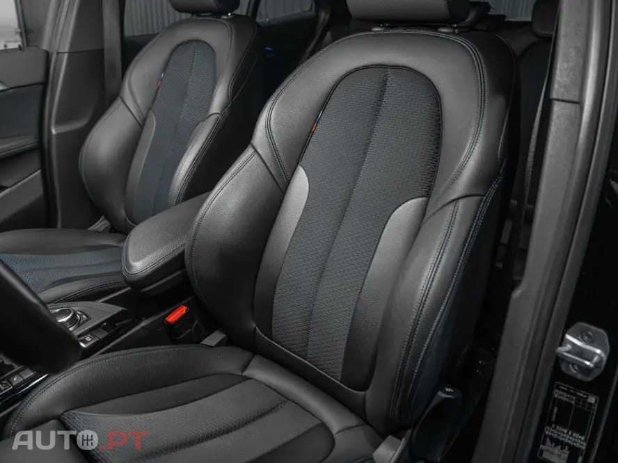 BMW X2 18 i sDrive Auto Pack M