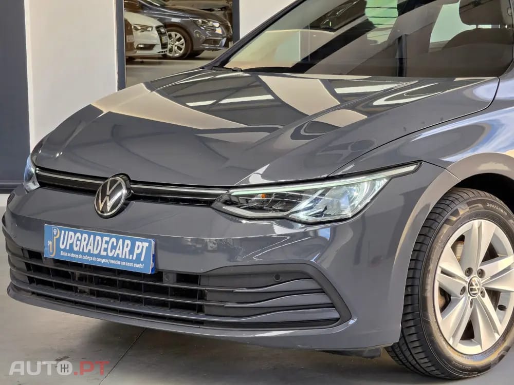 Volkswagen Golf Variant 1.0 eTSI Life DSG