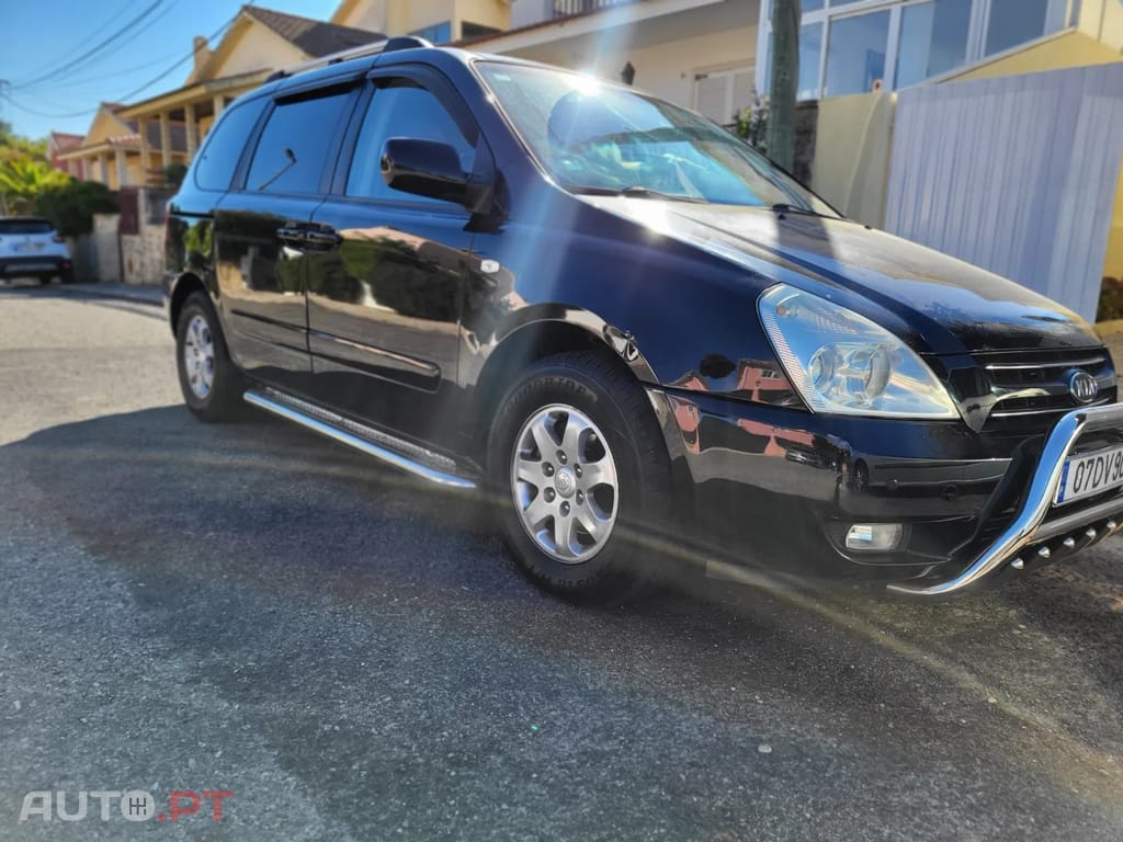 Kia Carnival 2.9 CRDi VGT EX Aut.