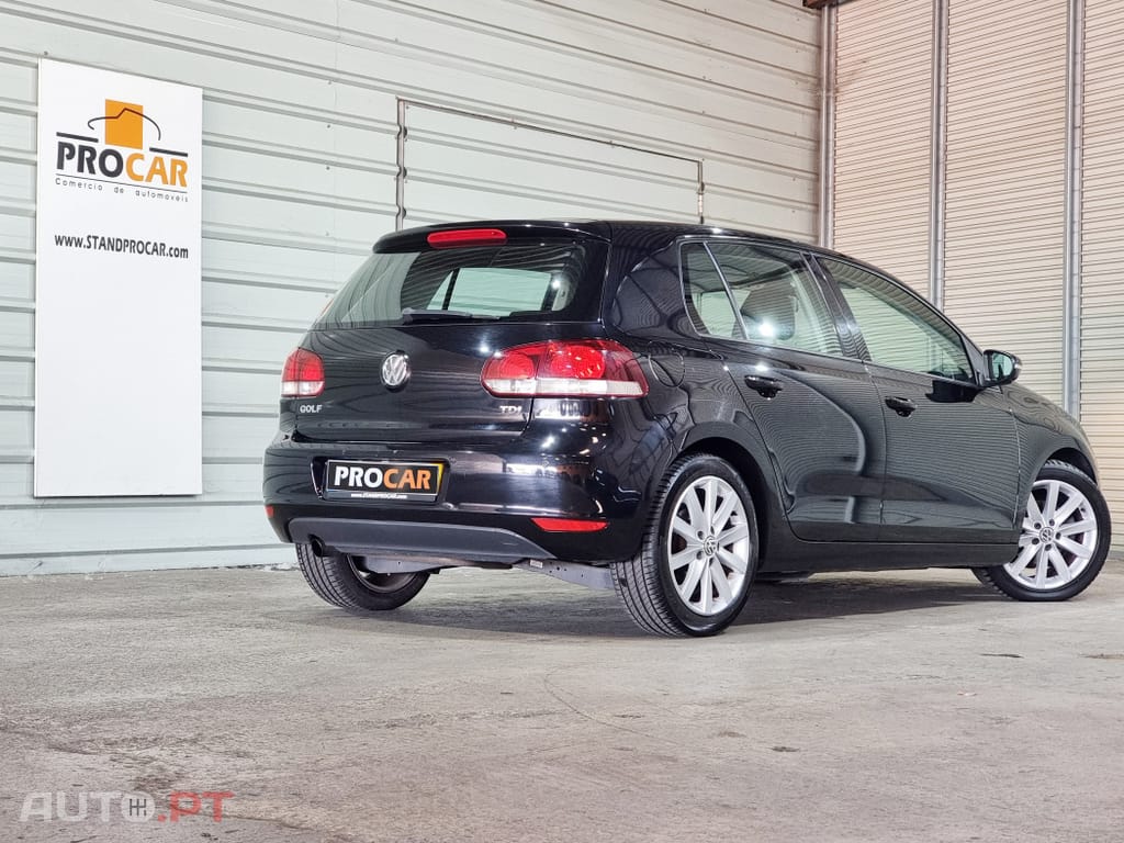 Volkswagen Golf 1.6 TDi Confortline