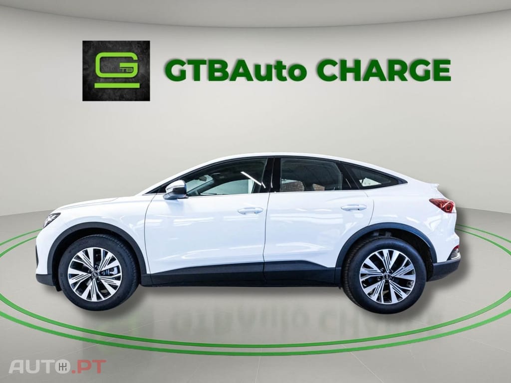 Audi Q4 E-Tron SPORTBACK 40 I.V.A DEDUTIVEL 