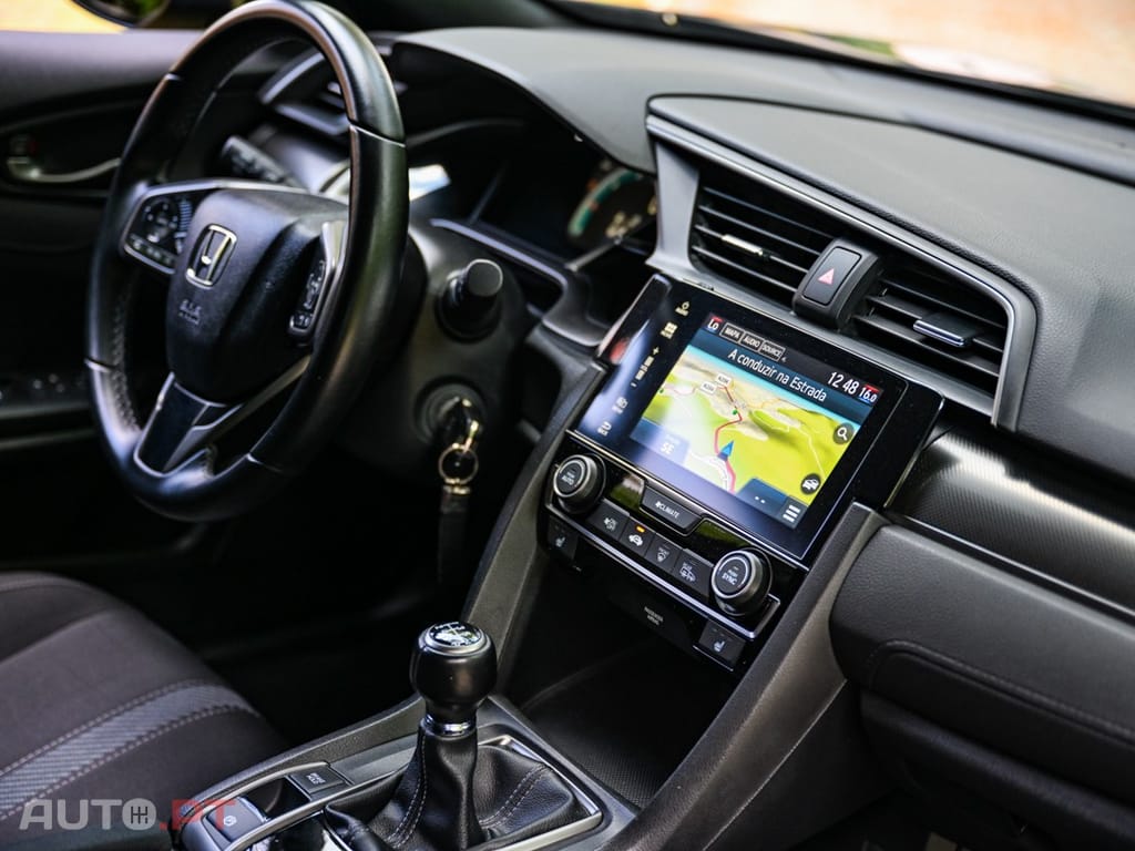 Honda Civic 1.0 i-VTEC Executive