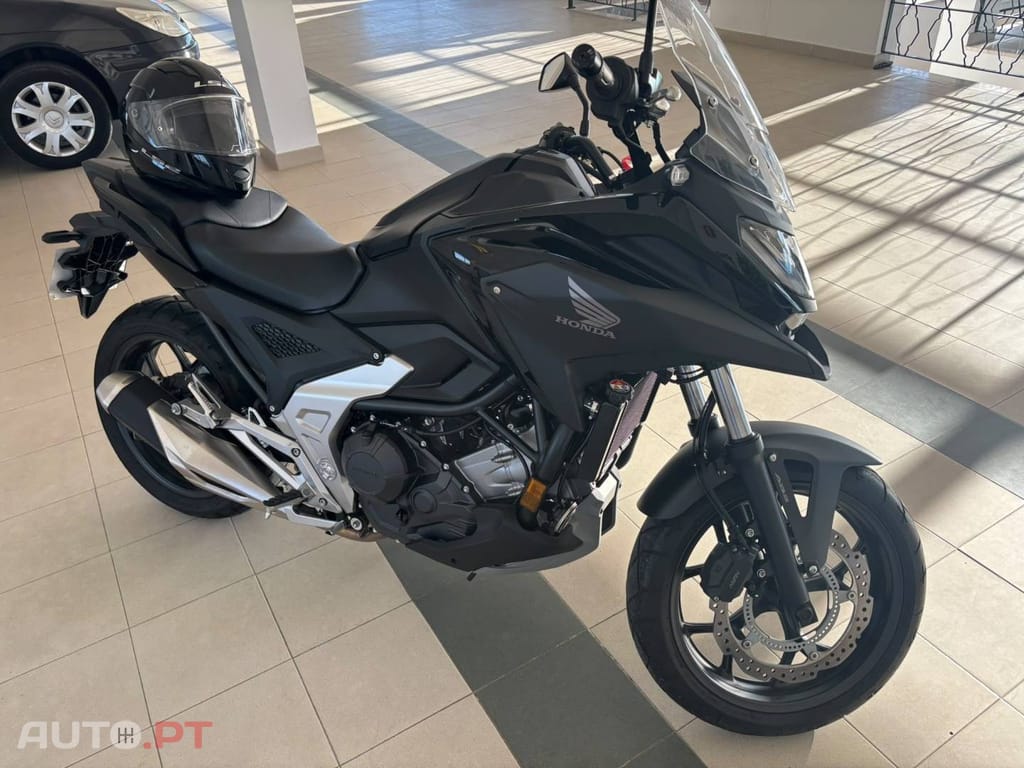 Honda NC750X 1