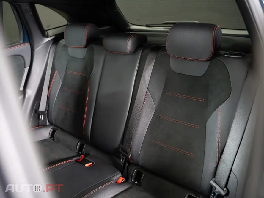 Mercedes-Benz GLA 250 e 8G-DCT AMG Line