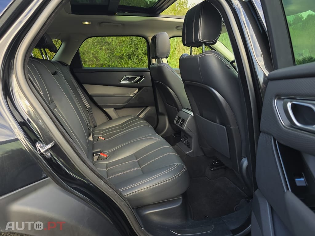 Land Rover Range Rover P400e S