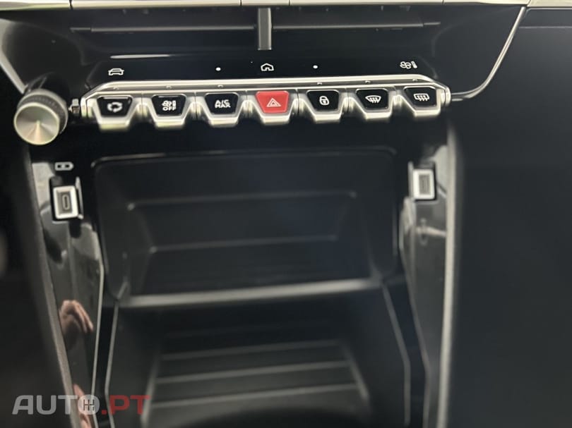Peugeot 208 PureTech 75 Active Pack