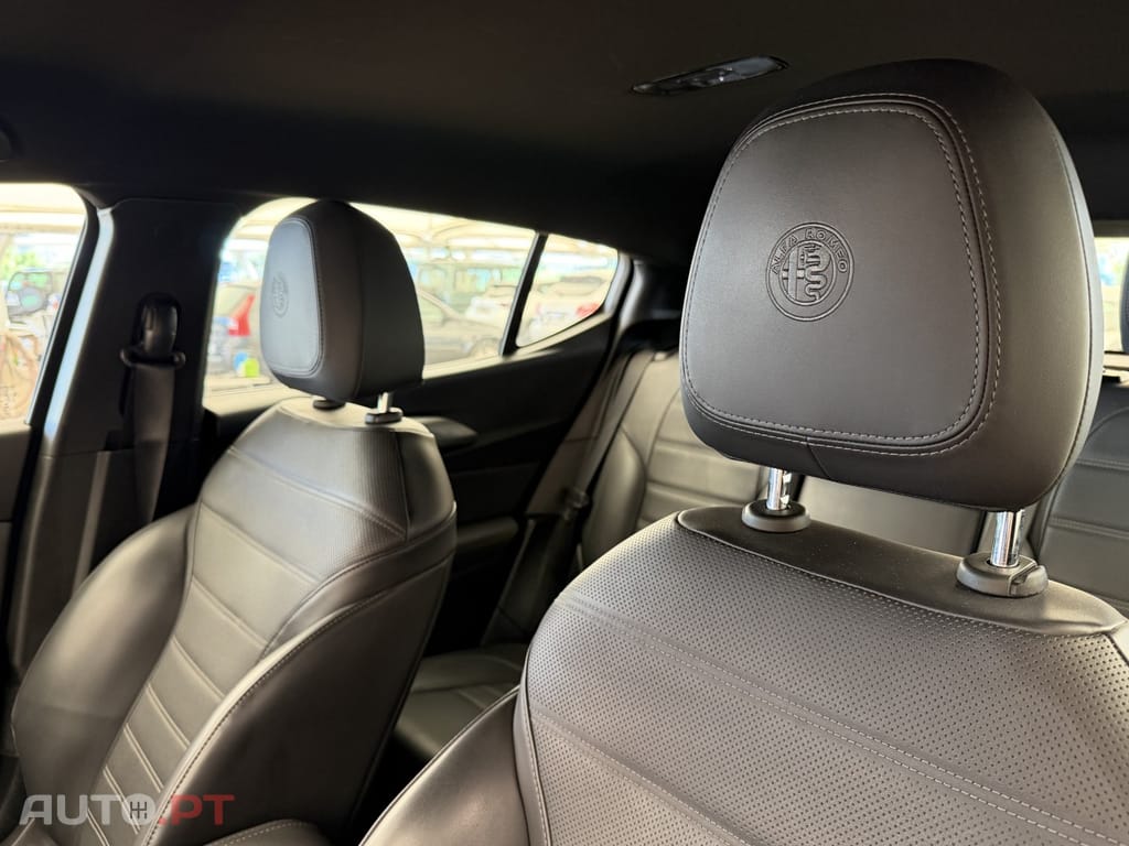 Alfa Romeo Tonale 1.5 Hybrid Veloce