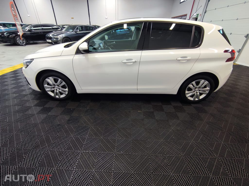 Peugeot 308 1.5 BlueHDi Allure