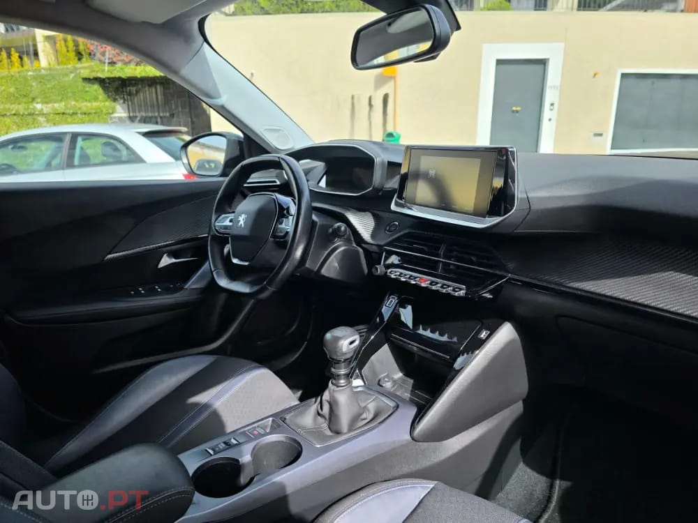 Peugeot 2008 1.2 PureTech GT Line