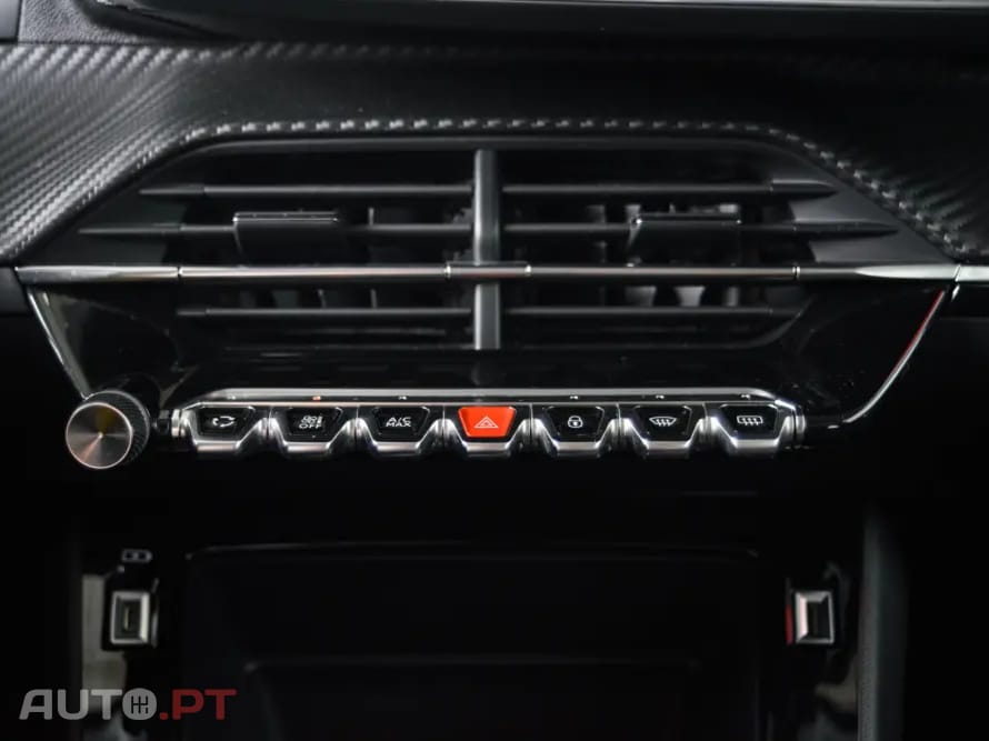 Peugeot 2008 PureTech 130 EAT8 Allure