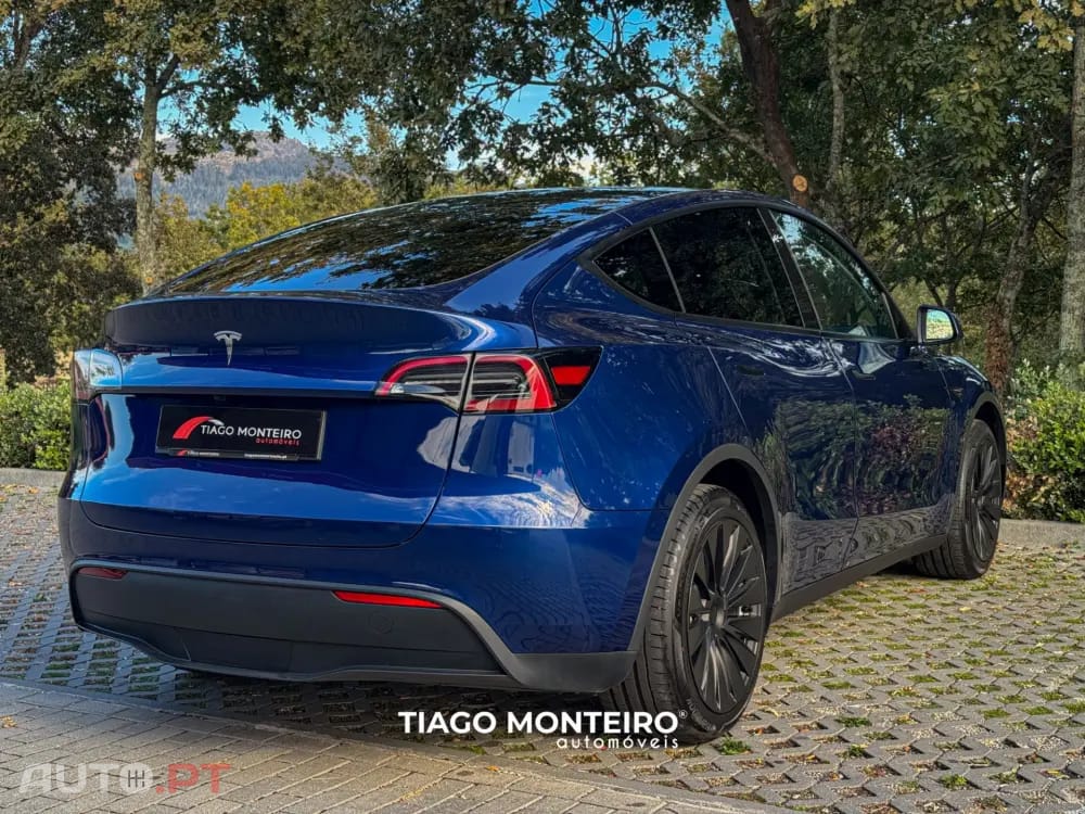 Tesla Model Y Tração Traseira