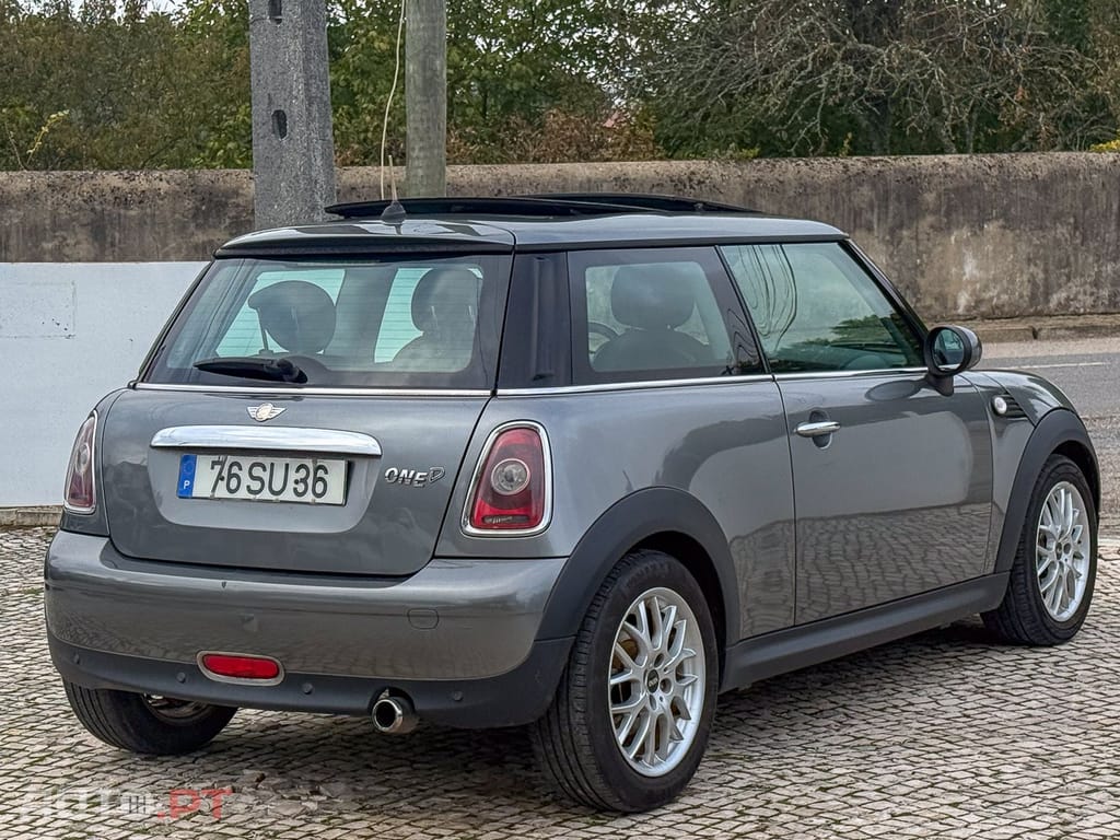 MINI Cooper One D