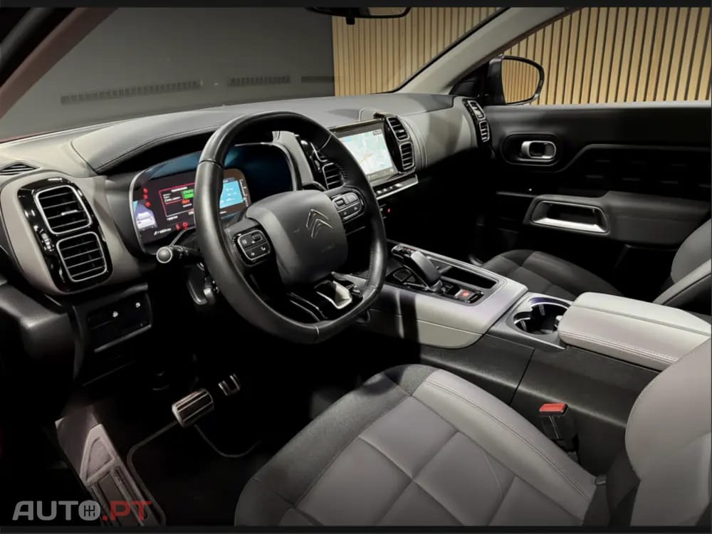 Citroen C5 Aircross 1.6 Hybrid Shine e-EAT8