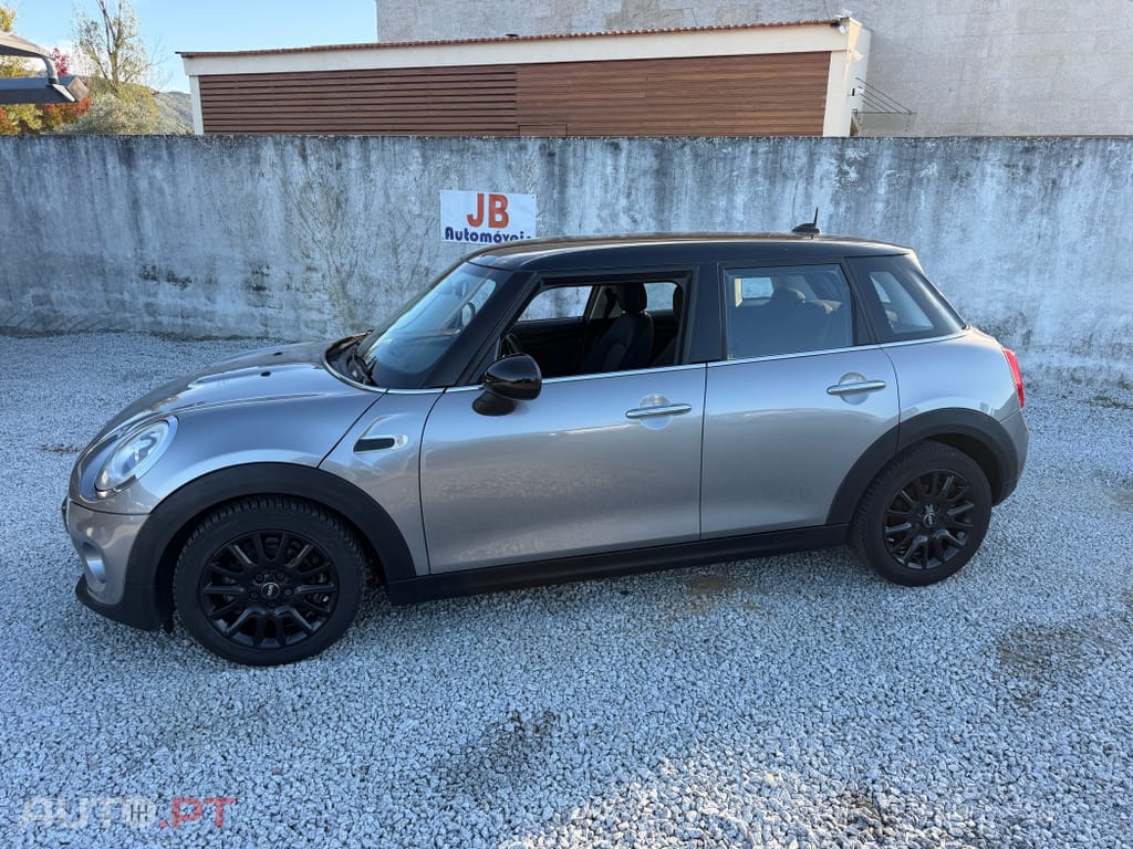 MINI Cooper D