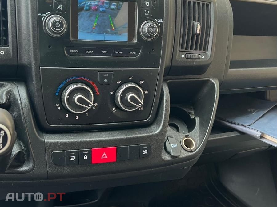 Peugeot Boxer 2.0 BlueHDi 335 L2