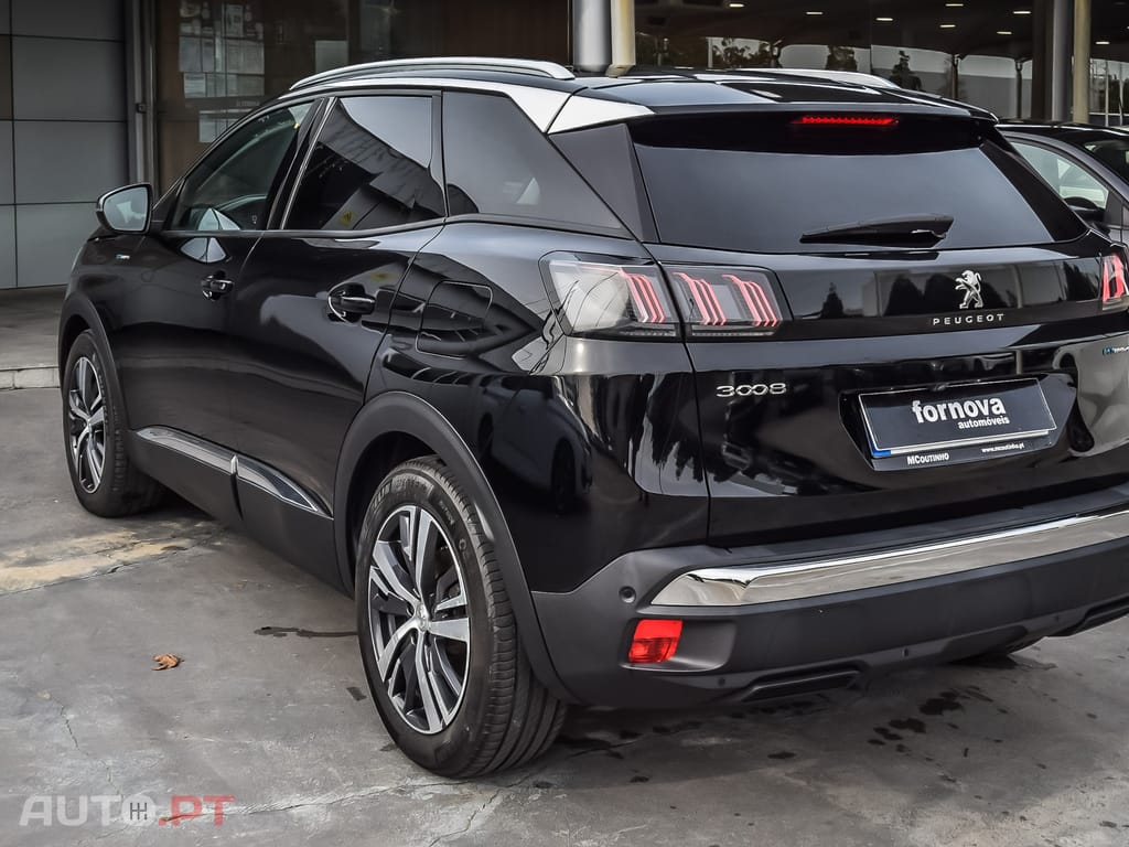 Peugeot 3008 1.6 Hybrid4 Allure Pack e-EAT8