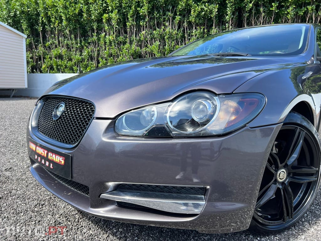Jaguar XF 2.7 D V6 Luxury