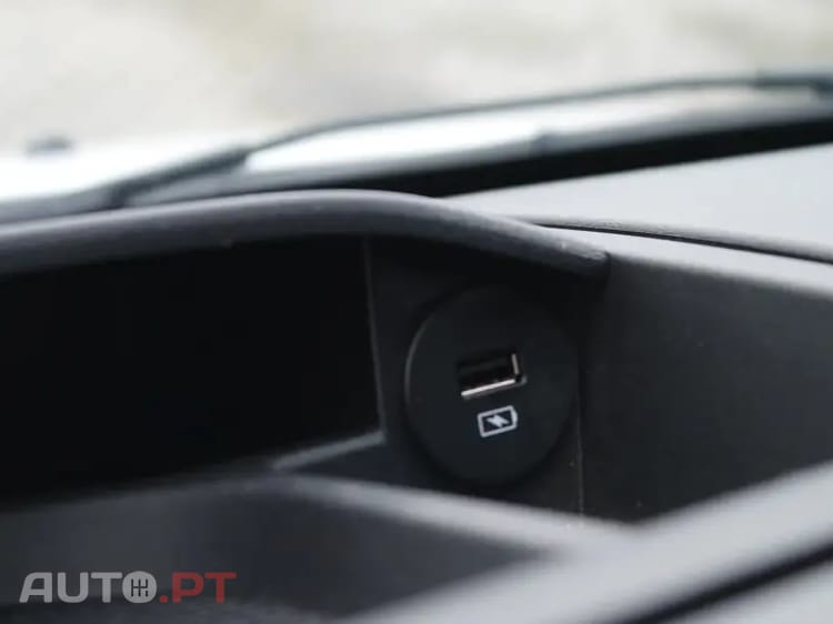 Iveco Daily 2.3 35C16 3000 CD