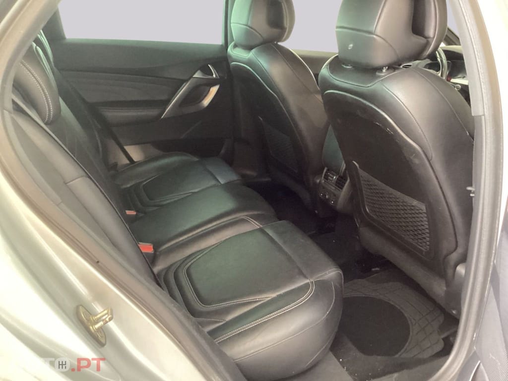 Citroen DS5 2.0 HDi Hybrid4 Business