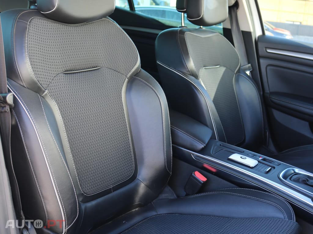 Renault Mégane 1.5 Blue dCi Bose Edition EDC