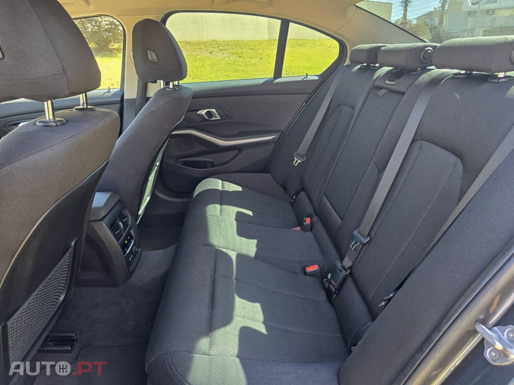 BMW 330 e