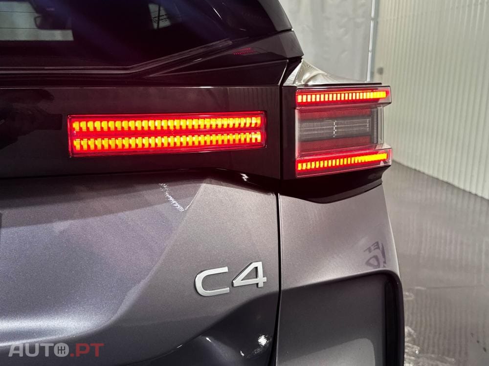 Citroen C4 PureTech 130 Stop&Start EAT8 PLUS