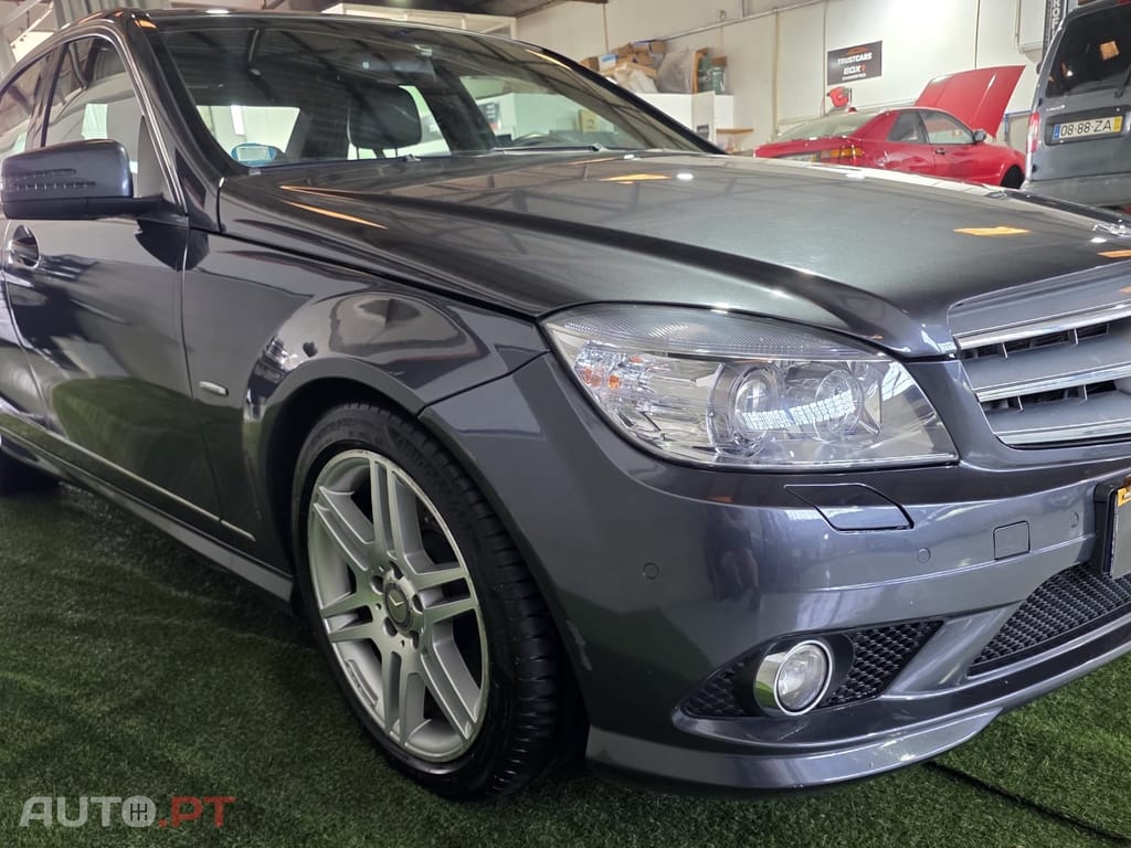 Mercedes-Benz C 350 CDi Avantgarde 4-Matic