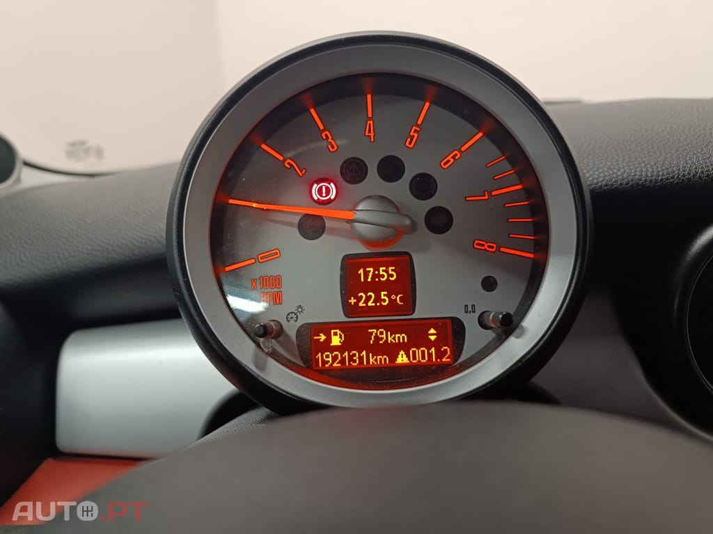 MINI Cooper 1.4i